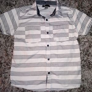 Boy size 5 shirt
